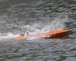 Elmbridge Masters action Paul Adams' Seljak