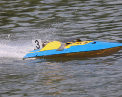 Elmbridge Masters Action Dave Marles' T7