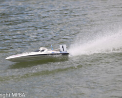 Vince Taylor 7.5cc Offshore Vince Taylor 7.5cc Offshore