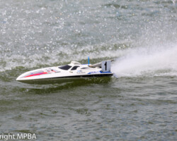 Vince Taylor 7.5cc Offshore Vince Taylor 7.5cc Offshore