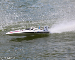 Vince Taylor 7.5cc Offshore Vince Taylor 7.5cc Offshore