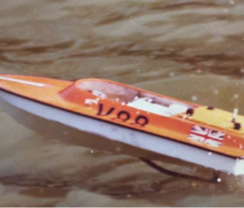 Retro Fred Coburn's Ops powered Mini Jag in action